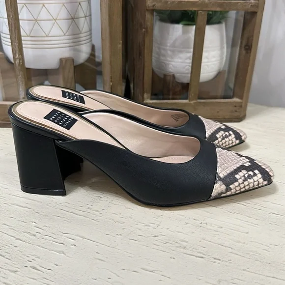 NWT White House Black Market black faux leather snake skin design mules sz 6 - Picture 3 of 6